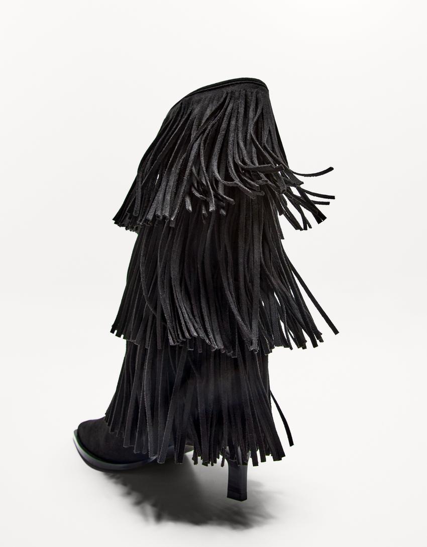 FRINGED BOOTS